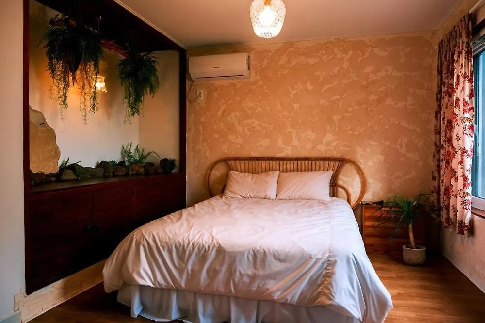 Jeju Classic Hado Guest house